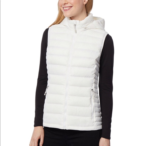 32 Degrees Jackets & Blazers - NWOT 32 Degrees White Puffer Vest